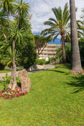 Sun Paradis Cannes luxueux 4 pièces 130m2 vue mer panoramique refait à neuf